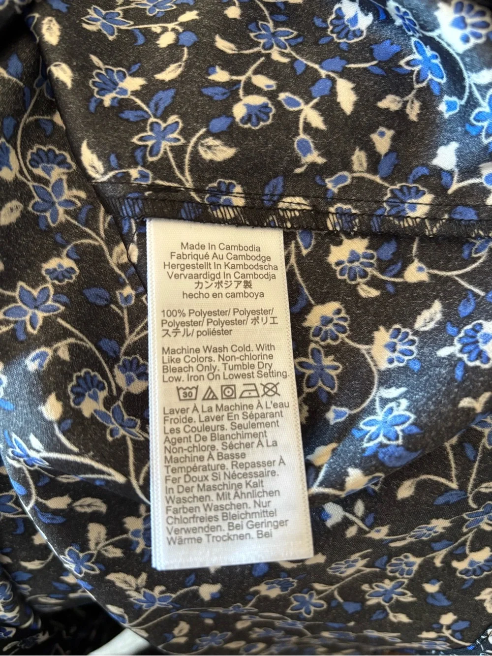 J. Crew women’s size Large Black Top royal Blue White Floral Print blouse casual